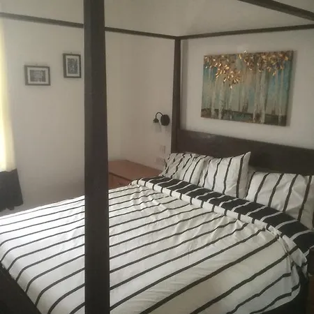 Guest house Barnacle Bill